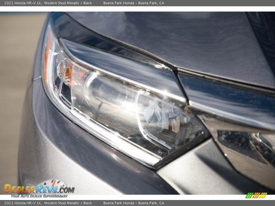 2021 Honda HR-V LX Modern Steel Metallic / Black Photo #4