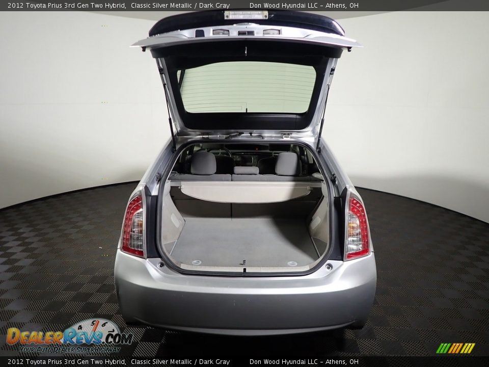 2012 Toyota Prius 3rd Gen Two Hybrid Classic Silver Metallic / Dark Gray Photo #13