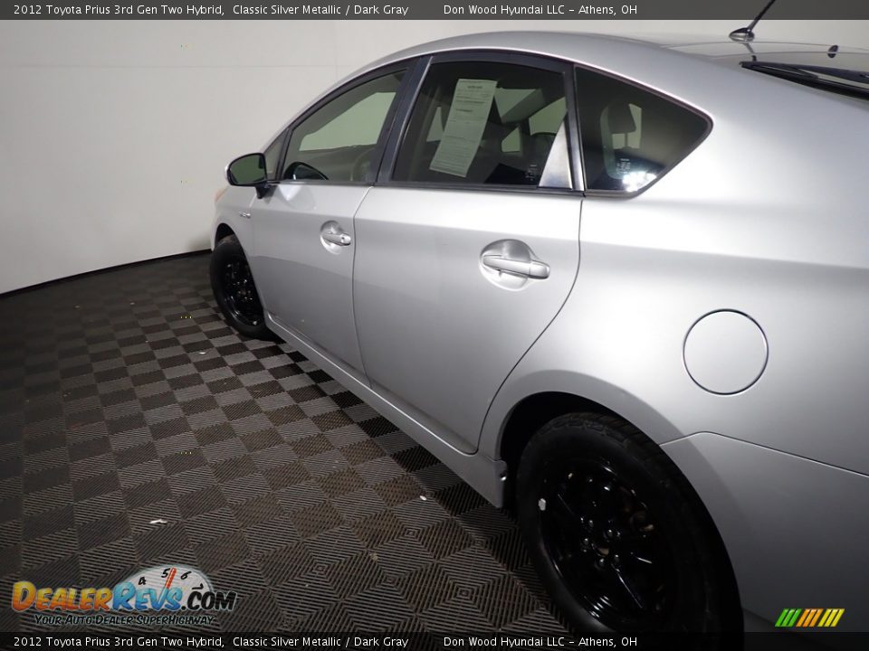 2012 Toyota Prius 3rd Gen Two Hybrid Classic Silver Metallic / Dark Gray Photo #17