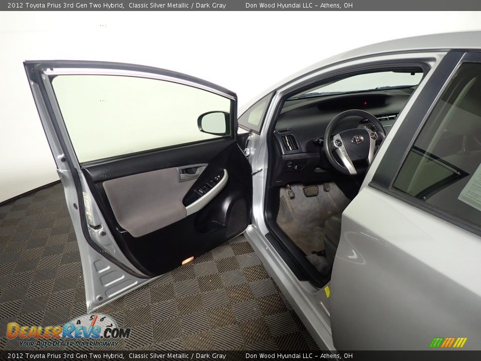 2012 Toyota Prius 3rd Gen Two Hybrid Classic Silver Metallic / Dark Gray Photo #19