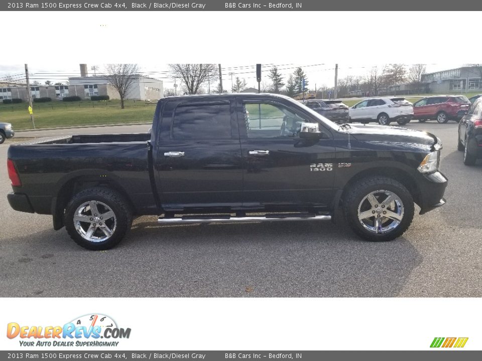 2013 Ram 1500 Express Crew Cab 4x4 Black / Black/Diesel Gray Photo #6