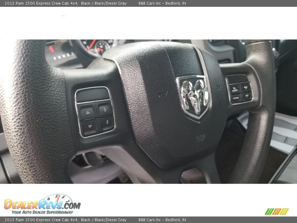 2013 Ram 1500 Express Crew Cab 4x4 Black / Black/Diesel Gray Photo #13