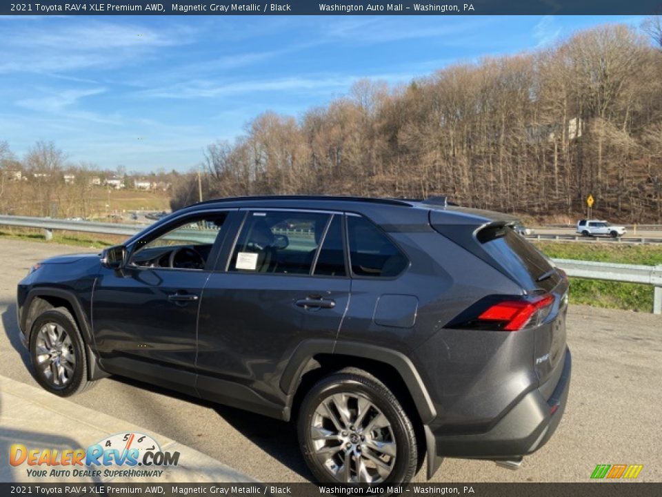 2021 Toyota RAV4 XLE Premium AWD Magnetic Gray Metallic / Black Photo #2