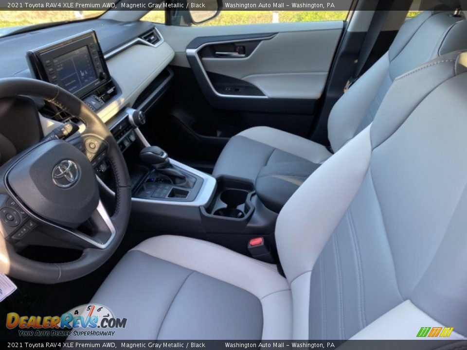 2021 Toyota RAV4 XLE Premium AWD Magnetic Gray Metallic / Black Photo #4