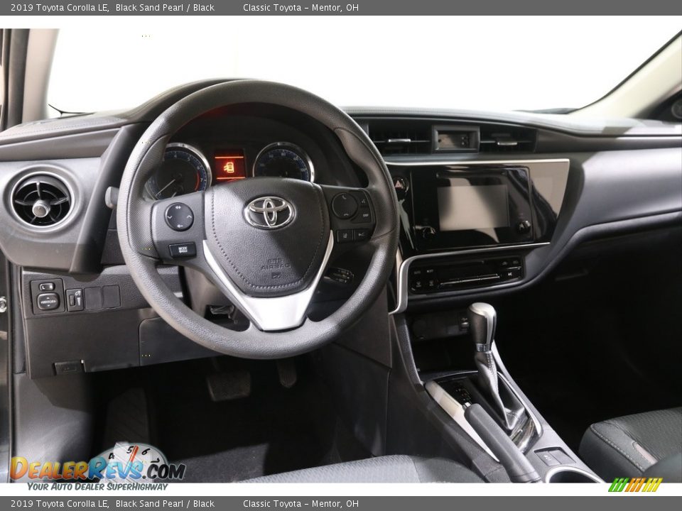 2019 Toyota Corolla LE Black Sand Pearl / Black Photo #6