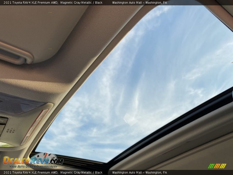 2021 Toyota RAV4 XLE Premium AWD Magnetic Gray Metallic / Black Photo #10