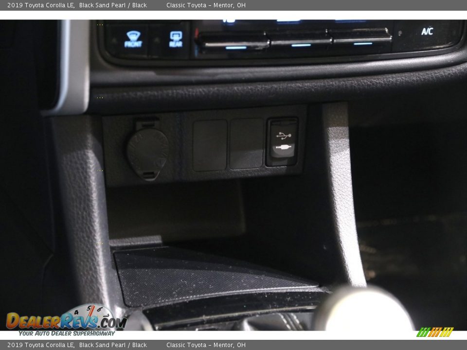 2019 Toyota Corolla LE Black Sand Pearl / Black Photo #12