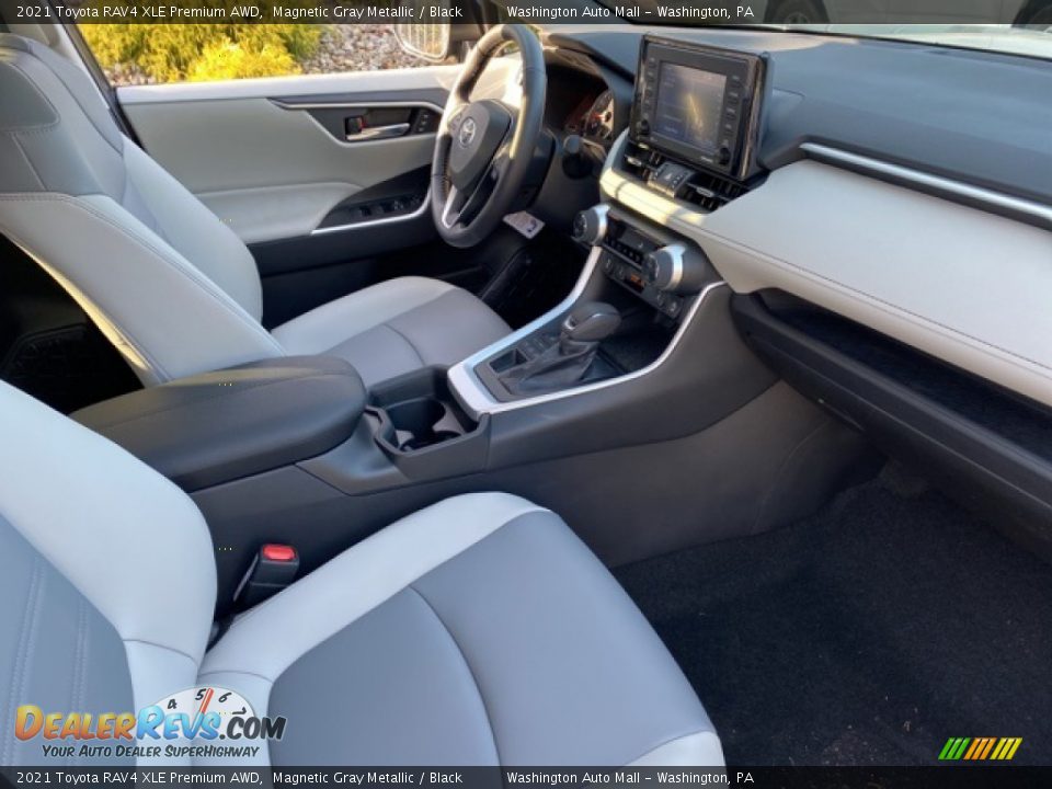 2021 Toyota RAV4 XLE Premium AWD Magnetic Gray Metallic / Black Photo #11