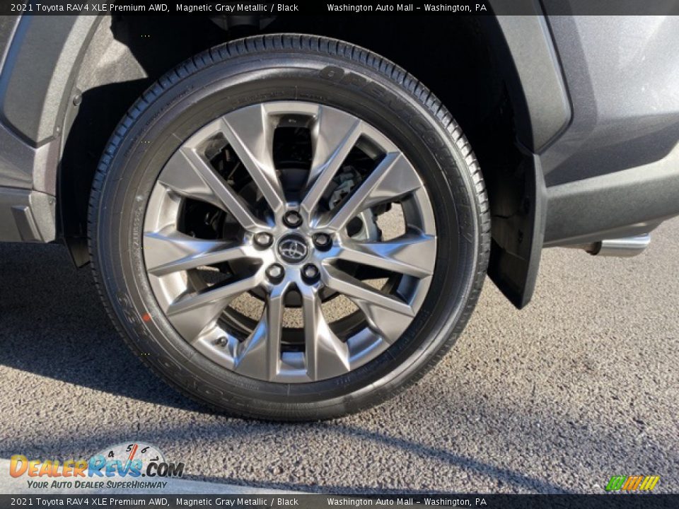 2021 Toyota RAV4 XLE Premium AWD Magnetic Gray Metallic / Black Photo #32