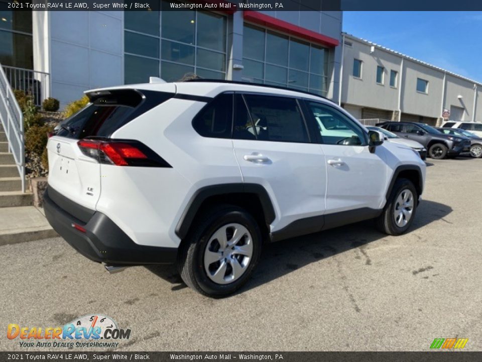 2021 Toyota RAV4 LE AWD Super White / Black Photo #12