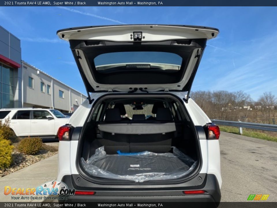 2021 Toyota RAV4 LE AWD Super White / Black Photo #23