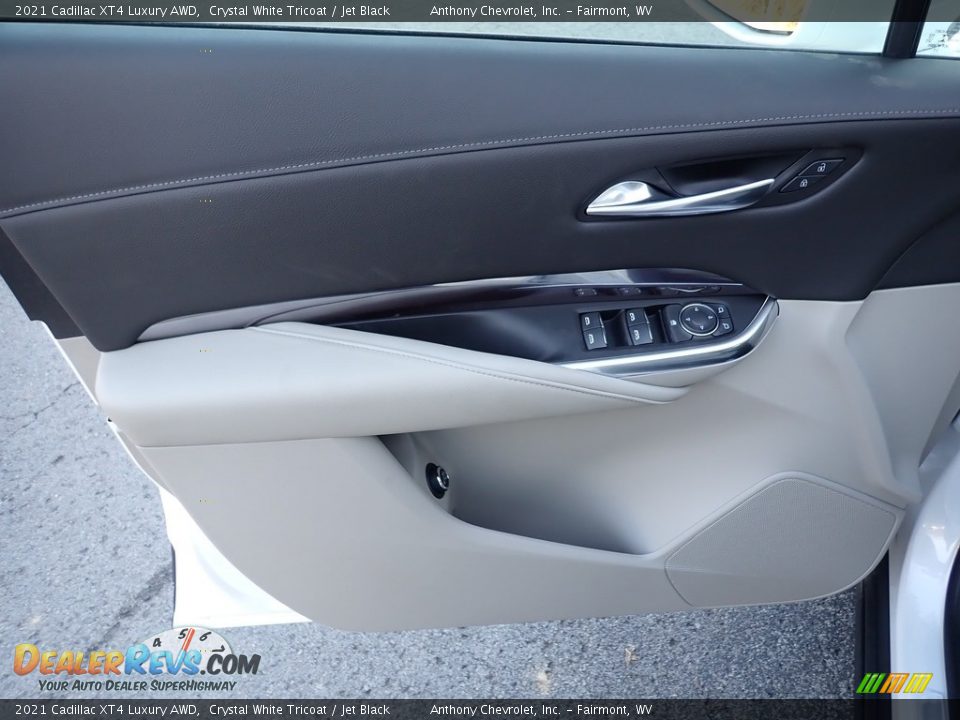 Door Panel of 2021 Cadillac XT4 Luxury AWD Photo #14