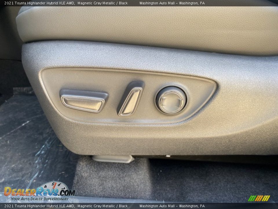 2021 Toyota Highlander Hybrid XLE AWD Magnetic Gray Metallic / Black Photo #23