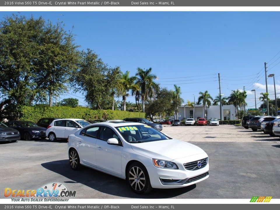 2016 Volvo S60 T5 Drive-E Crystal White Pearl Metallic / Off-Black Photo #1