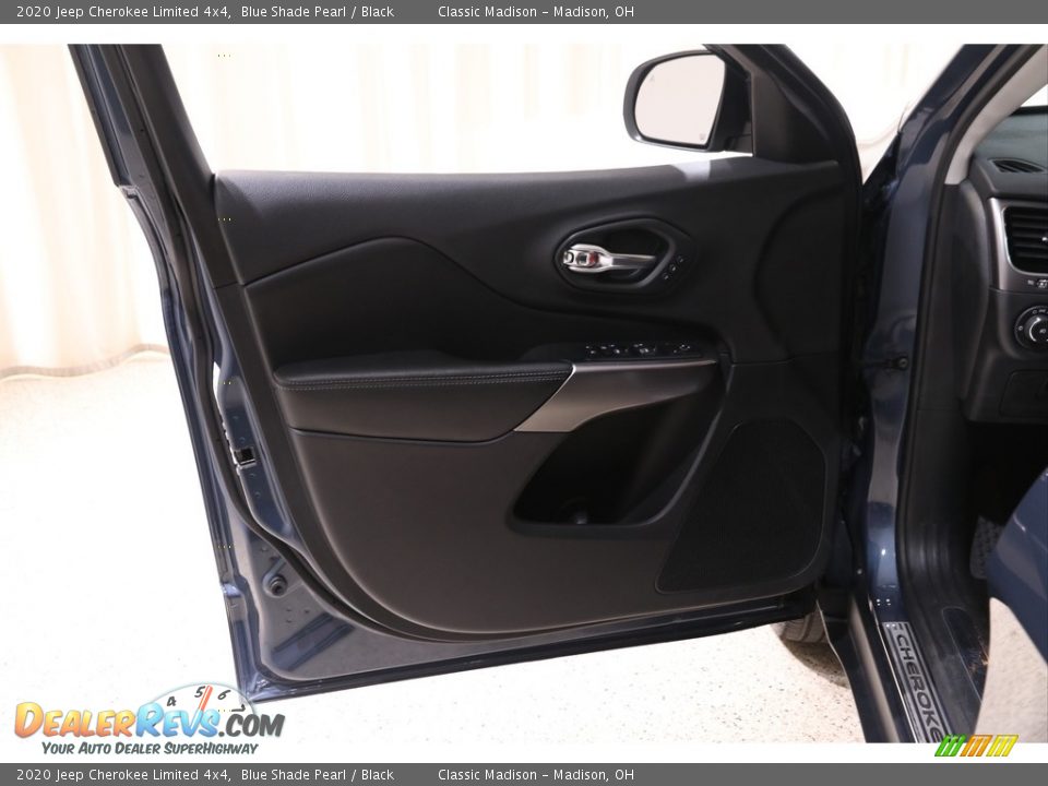 2020 Jeep Cherokee Limited 4x4 Blue Shade Pearl / Black Photo #4