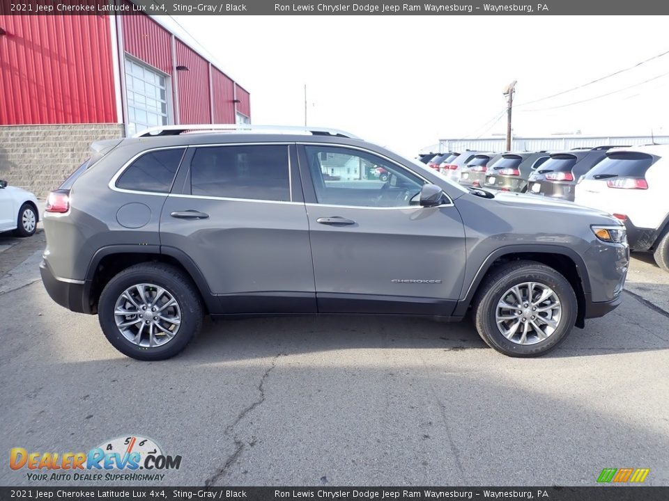 2021 Jeep Cherokee Latitude Lux 4x4 Sting-Gray / Black Photo #7