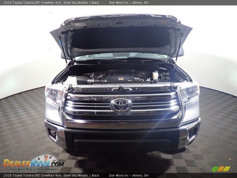 2016 Toyota Tundra SR5 CrewMax 4x4 Silver Sky Metallic / Black Photo #5