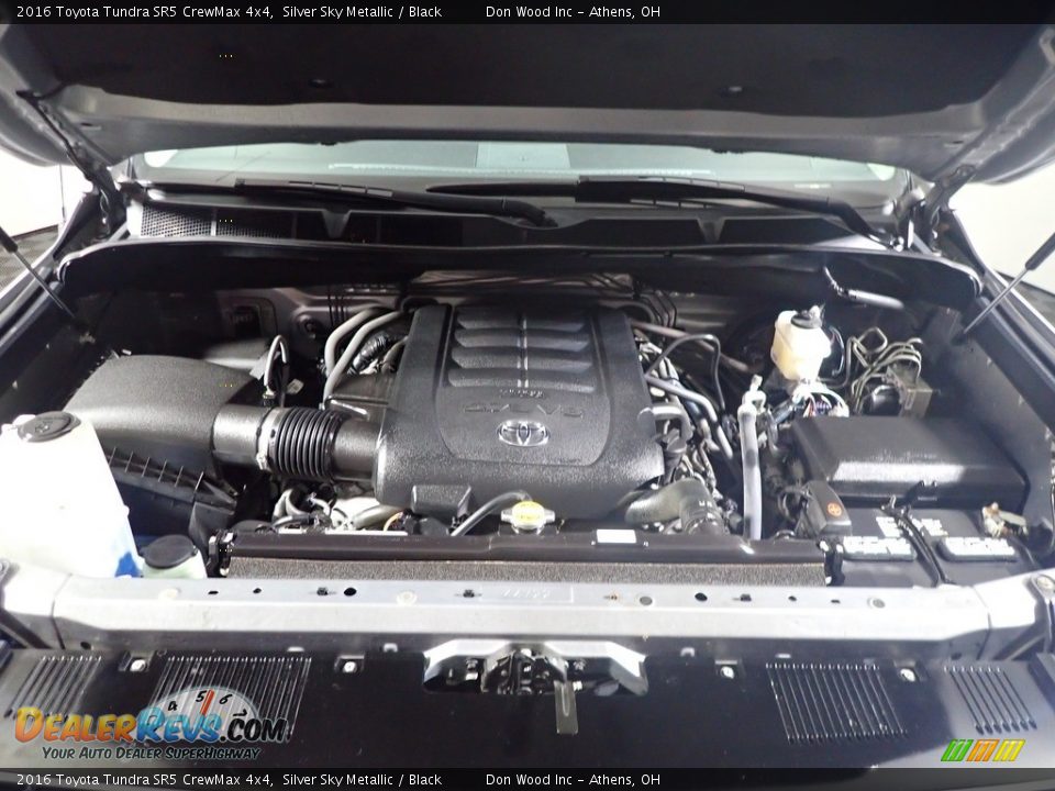2016 Toyota Tundra SR5 CrewMax 4x4 Silver Sky Metallic / Black Photo #6