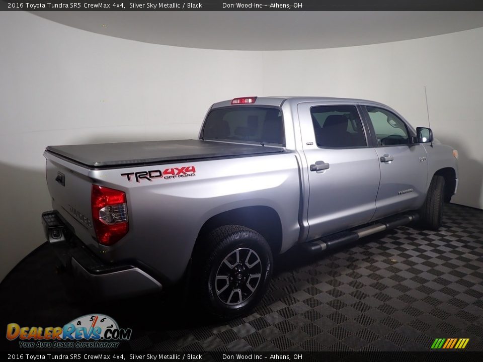 2016 Toyota Tundra SR5 CrewMax 4x4 Silver Sky Metallic / Black Photo #15