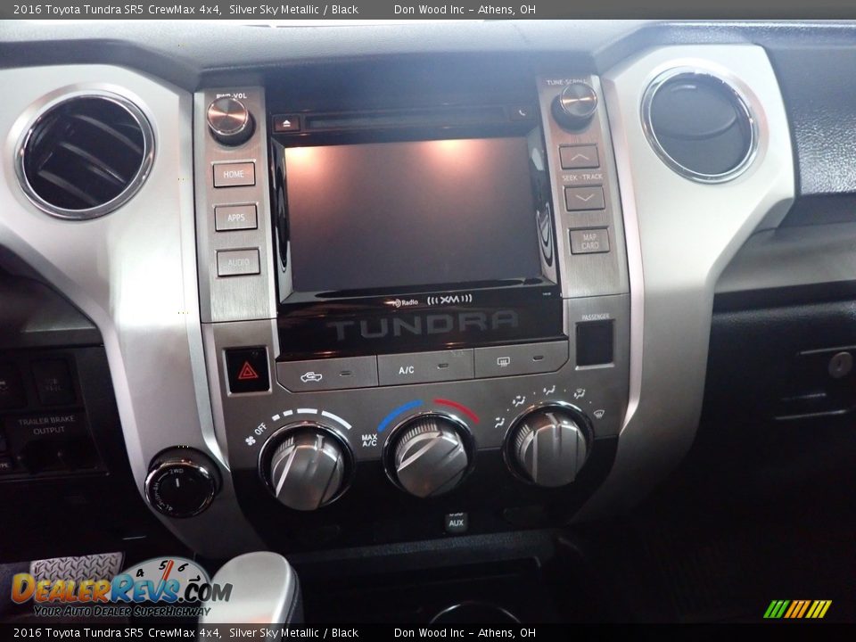 2016 Toyota Tundra SR5 CrewMax 4x4 Silver Sky Metallic / Black Photo #29