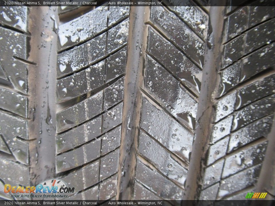 2020 Nissan Altima S Brilliant Silver Metallic / Charcoal Photo #10