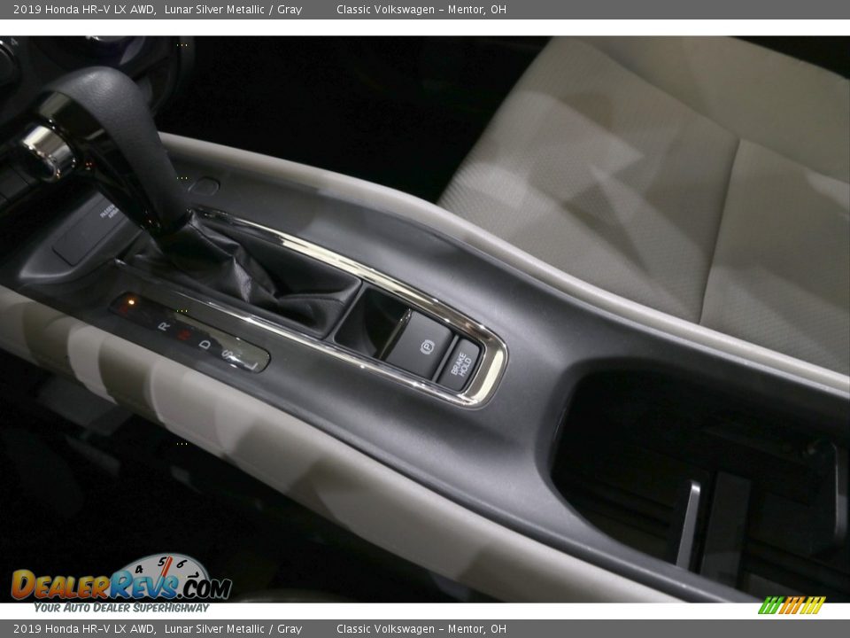 2019 Honda HR-V LX AWD Lunar Silver Metallic / Gray Photo #16