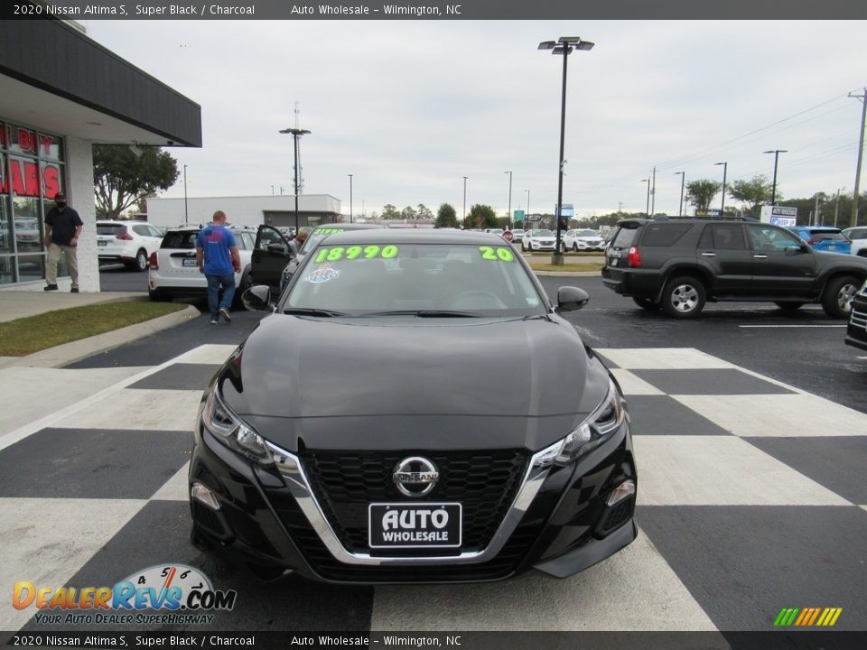 2020 Nissan Altima S Super Black / Charcoal Photo #2