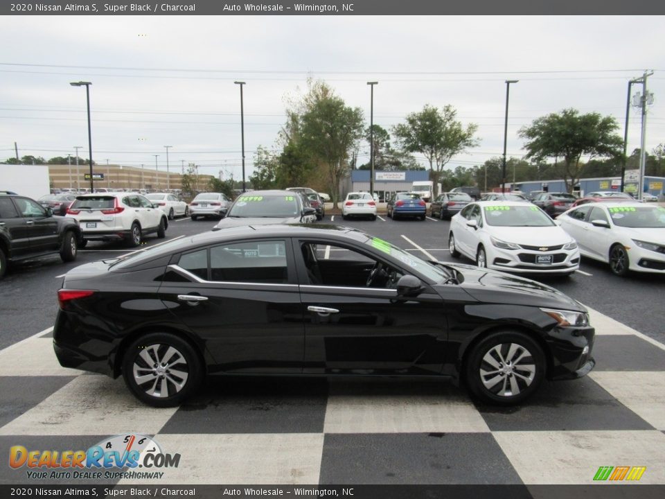 2020 Nissan Altima S Super Black / Charcoal Photo #3