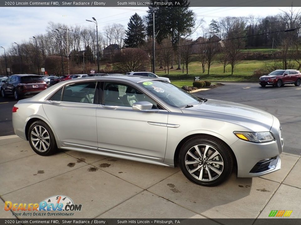 Front 3/4 View of 2020 Lincoln Continental FWD Photo #7