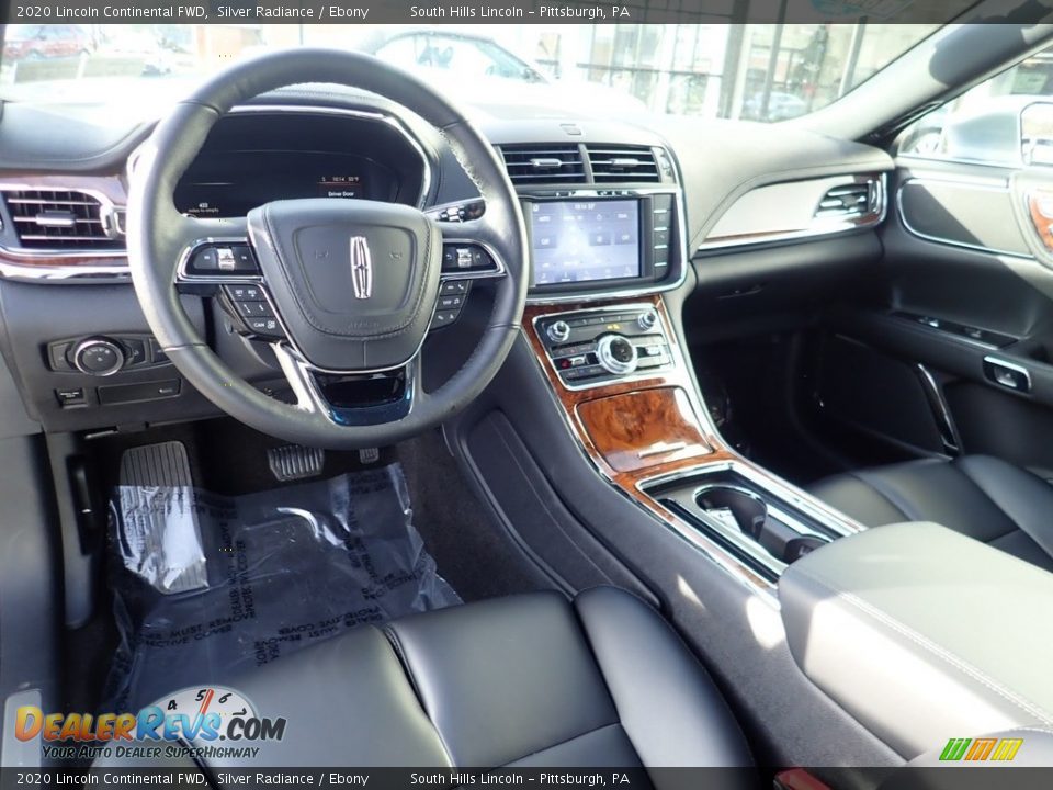 Ebony Interior - 2020 Lincoln Continental FWD Photo #17