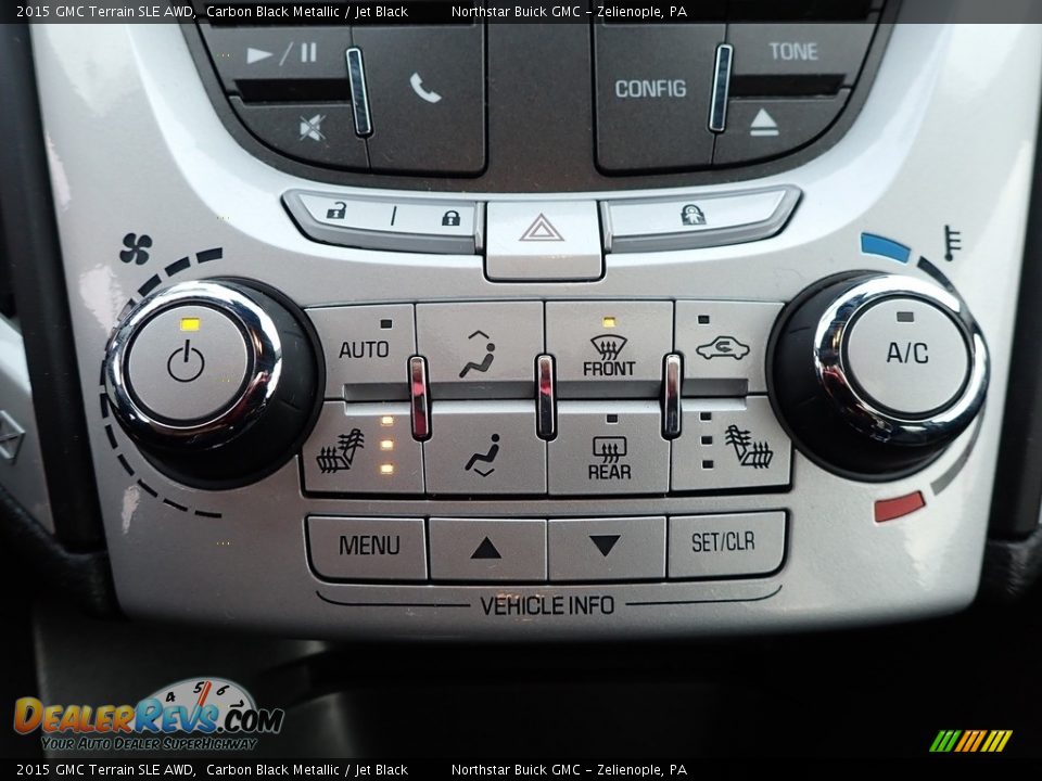 Controls of 2015 GMC Terrain SLE AWD Photo #25