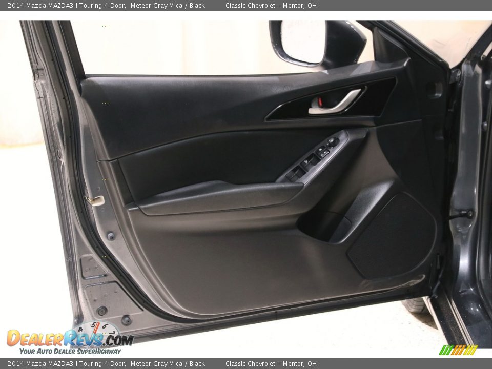 Door Panel of 2014 Mazda MAZDA3 i Touring 4 Door Photo #4