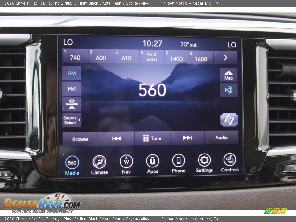 2020 Chrysler Pacifica Touring L Plus Brilliant Black Crystal Pearl / Cognac/Alloy Photo #16