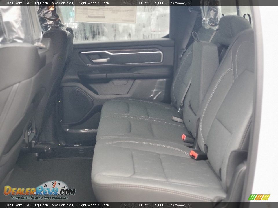 2021 Ram 1500 Big Horn Crew Cab 4x4 Bright White / Black Photo #9