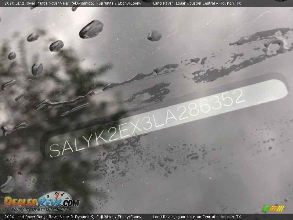 2020 Land Rover Range Rover Velar R-Dynamic S Fuji White / Ebony/Ebony Photo #31