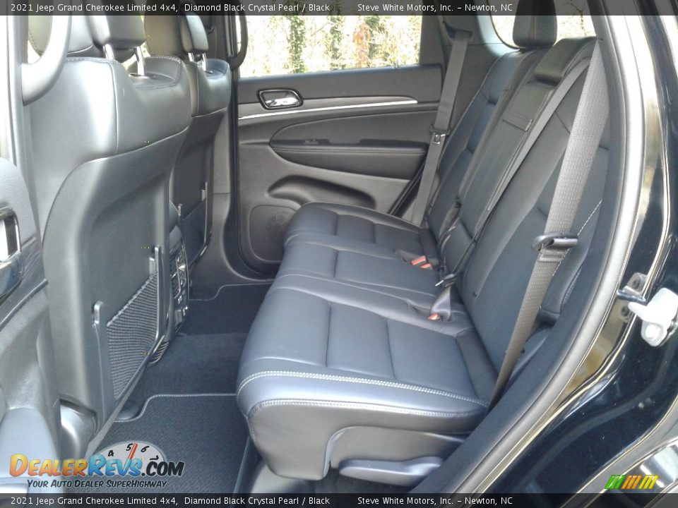 2021 Jeep Grand Cherokee Limited 4x4 Diamond Black Crystal Pearl / Black Photo #13