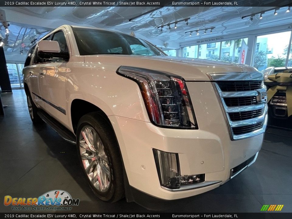 2019 Cadillac Escalade ESV Luxury 4WD Crystal White Tricoat / Shale/Jet Black Accents Photo #13