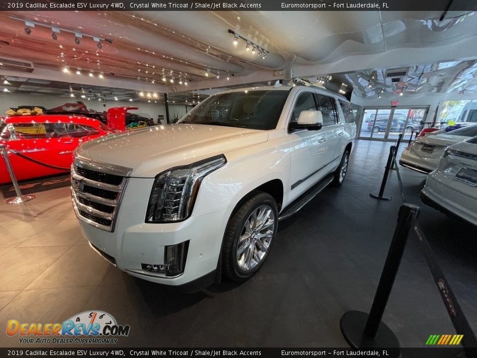 2019 Cadillac Escalade ESV Luxury 4WD Crystal White Tricoat / Shale/Jet Black Accents Photo #15
