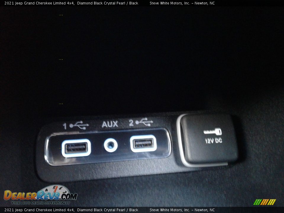 2021 Jeep Grand Cherokee Limited 4x4 Diamond Black Crystal Pearl / Black Photo #28