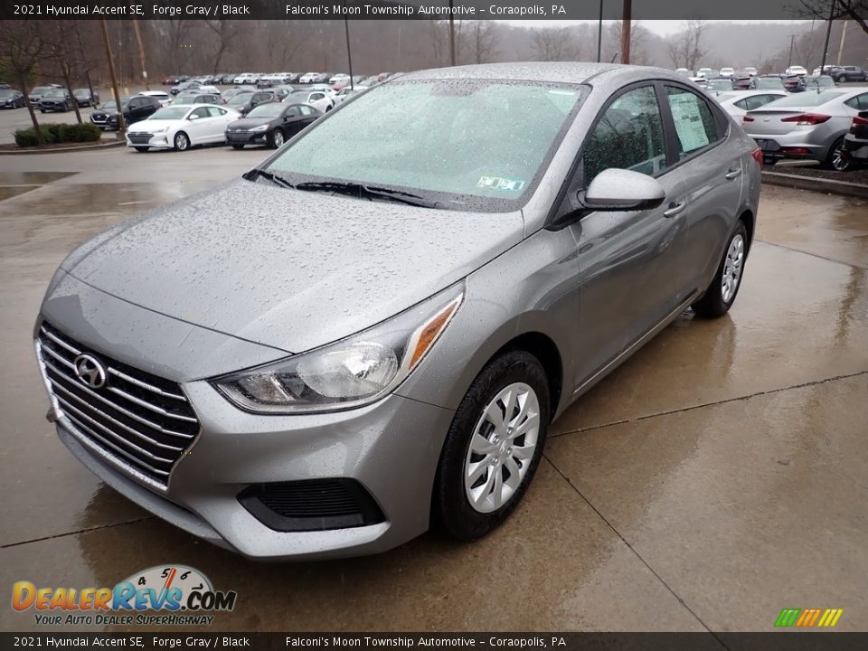 2021 Hyundai Accent SE Forge Gray / Black Photo #5