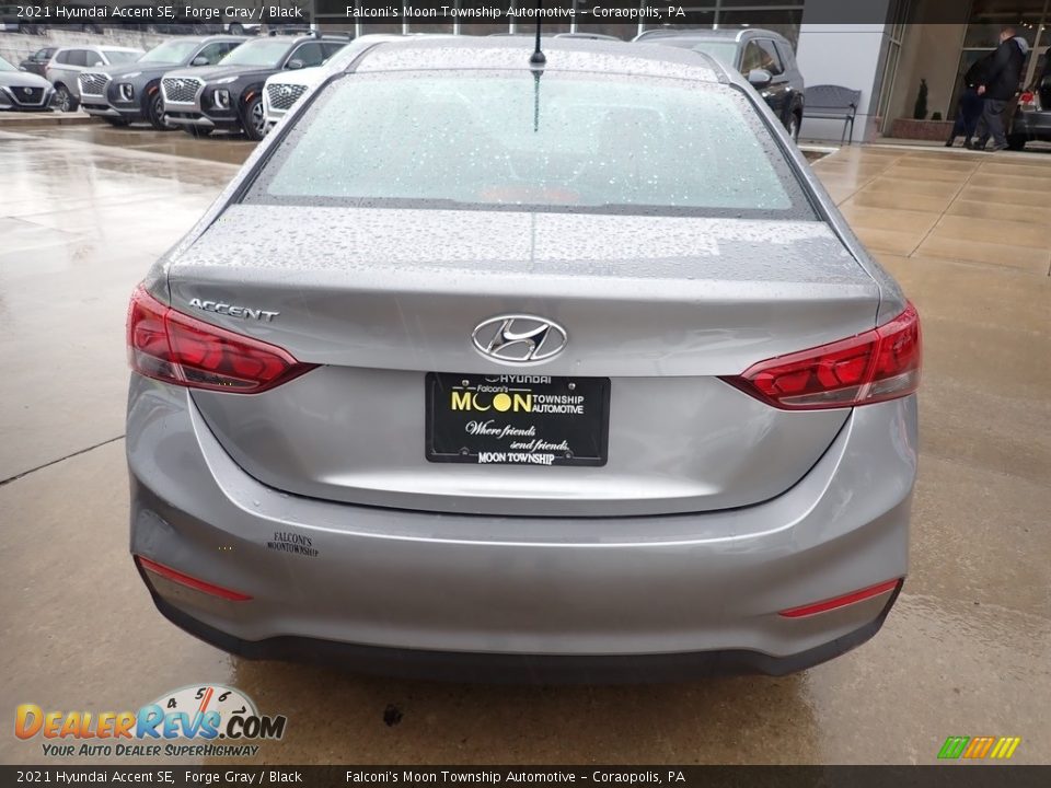 2021 Hyundai Accent SE Forge Gray / Black Photo #7