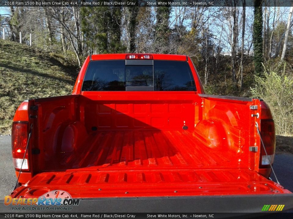 2018 Ram 1500 Big Horn Crew Cab 4x4 Flame Red / Black/Diesel Gray Photo #8