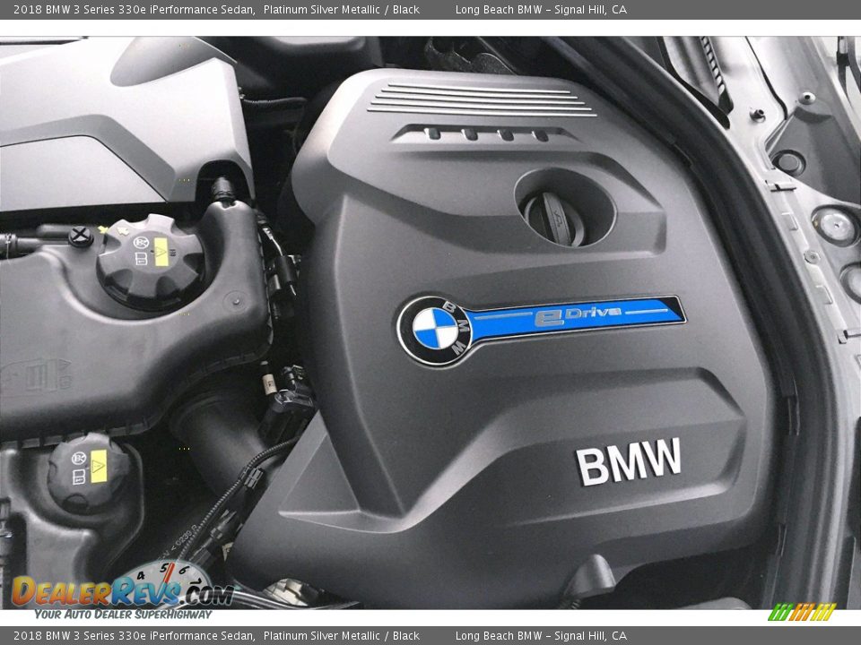 2018 BMW 3 Series 330e iPerformance Sedan Platinum Silver Metallic / Black Photo #35