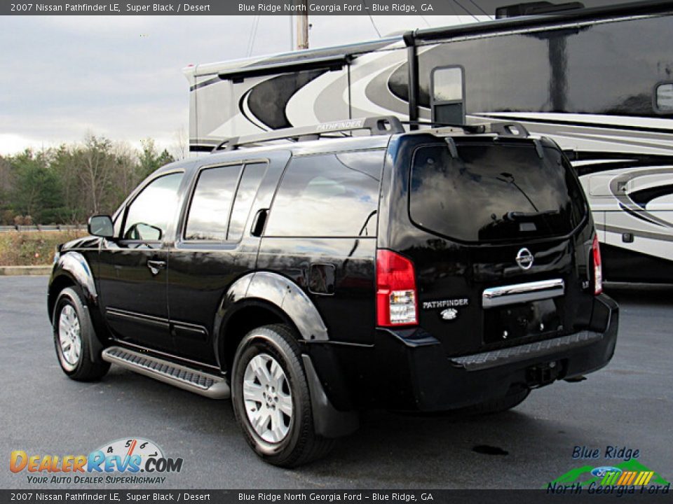 2007 Nissan Pathfinder LE Super Black / Desert Photo #3