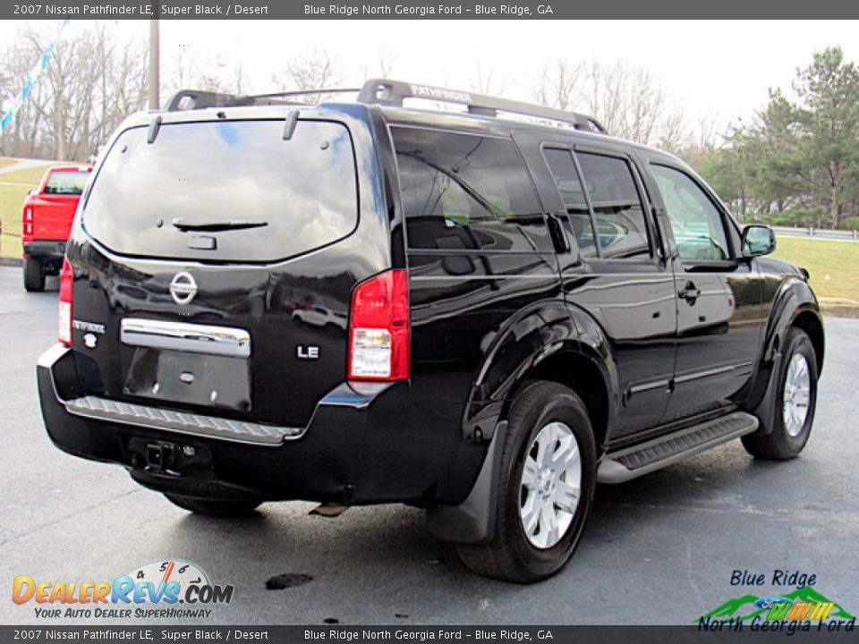 2007 Nissan Pathfinder LE Super Black / Desert Photo #5