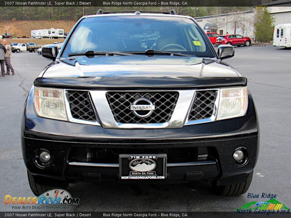 2007 Nissan Pathfinder LE Super Black / Desert Photo #8