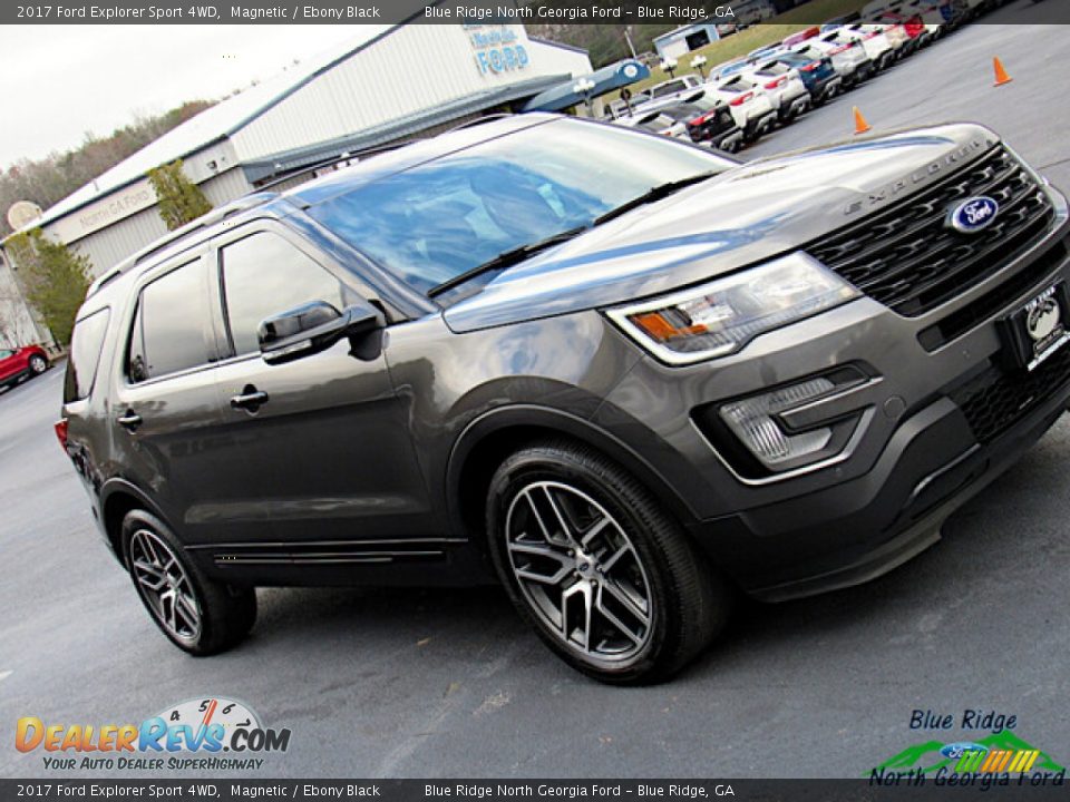 2017 Ford Explorer Sport 4WD Magnetic / Ebony Black Photo #28