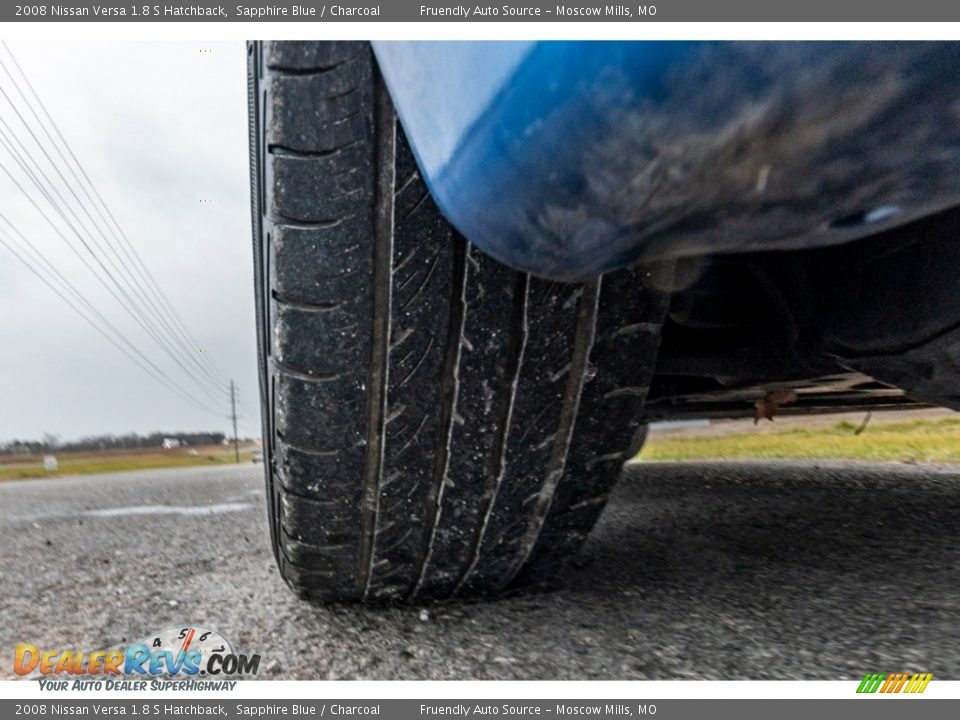 2008 Nissan Versa 1.8 S Hatchback Sapphire Blue / Charcoal Photo #11