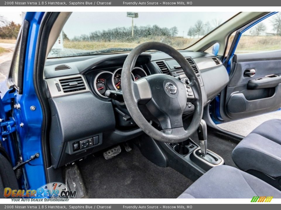 2008 Nissan Versa 1.8 S Hatchback Sapphire Blue / Charcoal Photo #19