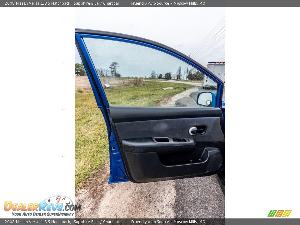 2008 Nissan Versa 1.8 S Hatchback Sapphire Blue / Charcoal Photo #20